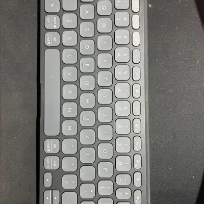 Keyboard Wireless Compact Dual OS (Mac & Windows) - Bluetooth, dengan Box